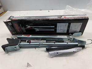 lot 166 image: EXTREME MAX TRANSOM SAVER