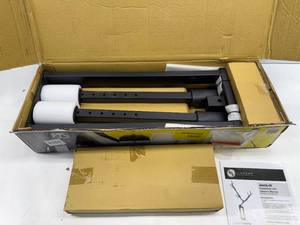 lot 197 image: LIPPERT 2-BIKE CARRIER SYSTEM