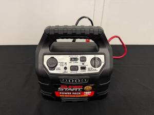 lot 7 image: Super Start Power Pack 1000 Peak Amp Portable Power Source with Air Compressor
