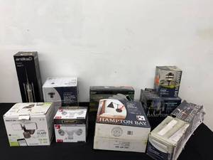 lot 46 image: Collection of Home and Outdoor Lighting Fixtures and Security Lights