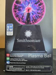 lot 80 image: Smithsonian Plasma Ball STEM Science Toy in Orig Box