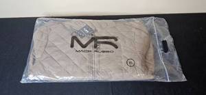 lot 102 image: Mack Russo Quilted Jacket Size XL Tan