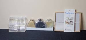 lot 136 image: Brightroom Bamboo Jewelry Organizer Tray and Clear Acrylic Countertop Tray Set