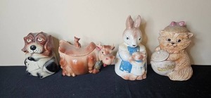 lot 207 image: Set of 4 Vintage Animal Figurines w Lids - Cat, Bunny, Cow, and Dog