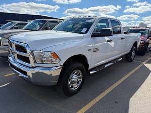 lot 9 image: 2018 Ram 2500 Crew Cab 4x4...63,000 Miles