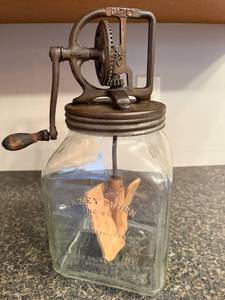 lot 31 image: Vintage Dazey Churn No. 60 Glass Butter Churn with Metal and Wood Handle