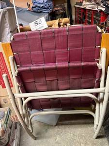 lot 57G image: Set of 2 Vintage Folding Chairs Assorted Colors