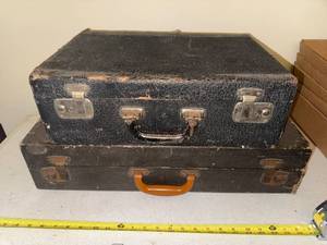 lot 82 image: Pair of Vintage Leather Suitcases with Green Lining and Tanners Council Cowhide