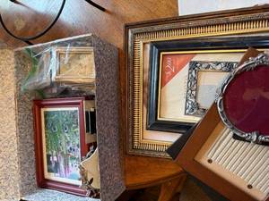 lot 149 image: Lot of Assorted Decorative and Ornate Picture Frames