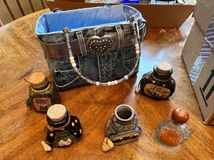 lot 15 image: Denim Purse Basket with Beaded Handle and 5 Decorative Potion Jars