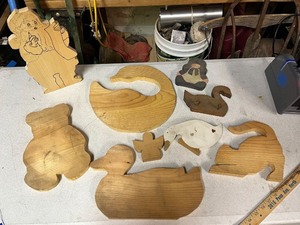 lot 66G image: Collection of Vintage Wooden Animal and Holiday Cutouts