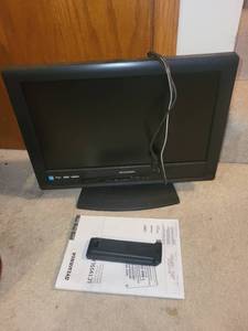 lot 104 image: Sylvania LC195SLX 19-Inch HDTV with Remote and Manual