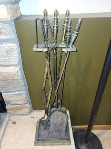 lot 118 image: Brass Fireplace Tool Set with Stand