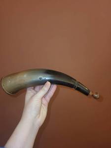 lot 143 image: Antique Powder Horn with Wooden Stoppers