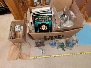 lot 8U image: Stained Glass Craft Lot with Tools, Pattern Books, and Handmade Ornaments