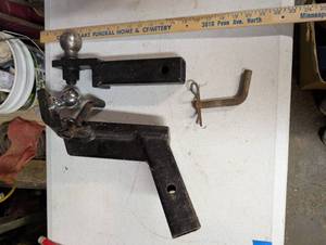 lot 35G image: Set of 2 Trailer Hitch Ball Mounts each with 2 Inch Balls