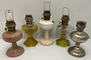 lot 42 image: Misc. Oil Lamps