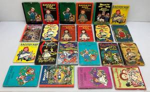lot 45 image: Vintage Raggedy Ann And Andy Books