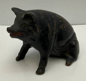 lot 97 image: 1920 AC Williams Cast Iron Sitting Piggy Bank