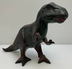 lot 162 image: Small 13 Aluminum T-Rex Figurine
