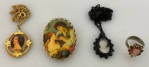 lot 206 image: Misc. Vintage Cameo Jewelry