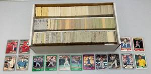 lot 224 image: Large Box OF Misc. Unsorted Baseball Cards