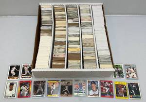 lot 237 image: X Large Box OF Misc. Unsorted Baseball Cards