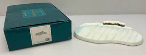 lot 241 image: Est. $75.00 - $125.00 Vintage WDCC On Ice Base In Original Box