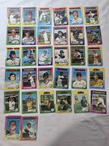 lot 70 image: Lot of 32 Vintage 1975 Topps Baseball Cards Featuring Bill Freehan, Ross Grimsley, Wayne Garrett, and Others