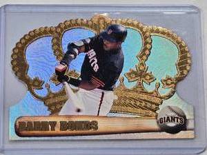 lot 103 image: Barry Bonds 1998 Pacific Crown Royale Die Cut Foil #121 - San Francisco Giants Baseball Card