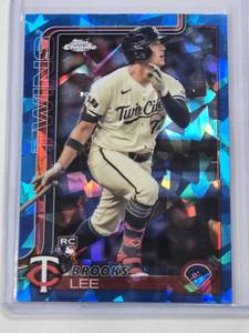 lot 141 image: Brooks Lee Rookie 2025 Topps Chrome Sapphire #234 - Minnesota Twins Baseball Card