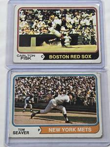 lot 317 image: Lot of 2 Vintage 1974 Topps Baseball Cards Featuring Carlton Fisk and Tom Seaver