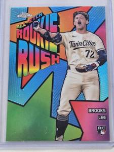 lot 334 image: Brooks Lee Rookie 2025 Topps Chrome All-Electric Rookie Rush Refractor #CERR-1 - Minnesota Twins Baseball Card