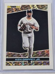 lot 341 image: Ken Griffey Jr. 1993 Topps Black Gold #33 - Seattle Mariners Baseball Card