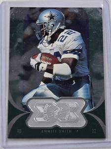 lot 368 image: Emmitt Smith 1998 Upper Deck SPx Silver #22 and Numbered 7722500 - Dallas Cowboys Football Card