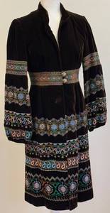 lot 36 image: Nanette Lepore Embroidered Brown Velvet Boho Coat with Quilted Lining, Size 6
