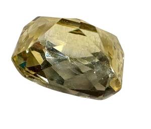 lot 10AC image: 3.52 Carat Radiant Cut Canary Yellow Celine Sapphire Gemstone