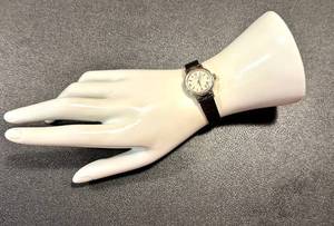 lot 37AC image: Vintage Movado Automatic Swiss Watch with Leather Band