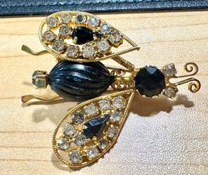 lot 40GS image: Vintage Schreiner Trembler Insect Brooch with Black Glass and Rhinestones