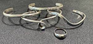 lot 43GS image: Set of 4 Sterling Silver Bracelets and Size 6 Heart Accent Ring