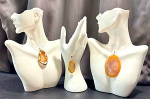 lot 43MA image: Set of 3 Agate Slice Pendants with Metal Bails