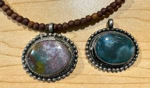 lot 44GS image: Moss Agate and Bloodstone Pendants with Beaded Chain