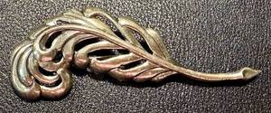 lot 45GG image: Vintage Sterling Silver Feather Brooch, 3 Inch