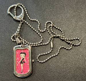 lot 47NP image: 1998 Betty Boop Pendant Watch with 26 Inch Chain by Universal Studios