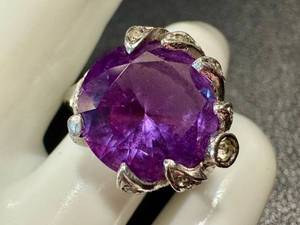 lot 48GS image: Vintage Sterling Silver Ring with Large Purple Stone, Size 6.75