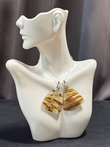 lot 65MA image: Pair of Polished Montana Moss Agate Pendants with 925 Silver Toggles