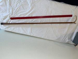 lot 15 image: Vintage Wood Walking Stick with Antler Handle