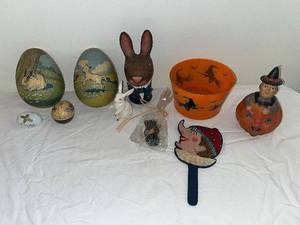 lot 123 image: Vintage Easter & Halloween Decorations Lot - Bunny & Pumpkin Figures