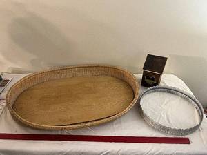 lot 196 image: Vintage Wicker Tray, Decorative Metal Tray & Birdhouse Set