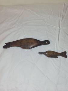 lot 32 image: Antique Scandinavian Fish-Shaped Knives - Set of 2